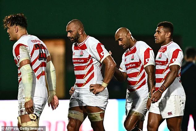 Fiji and Samoa had teams added to Super Rugby and they end the weekend with a win over England and narrow loss to Ireland, respectively.

Japan had SR taken from them and yet another loss means they head into RWC 2023 having won just 4 tests since 2019.

Coincidence?