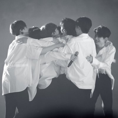 maxoneit's tweet photo. いつも繋がりを感じられて嬉しいけど
やっぱり11人に会いたいな
#잘지내니엑스원_데뷔4주년이야
#4nniversaryX1
@x1official101 https://t.co/3TFIJc8squ