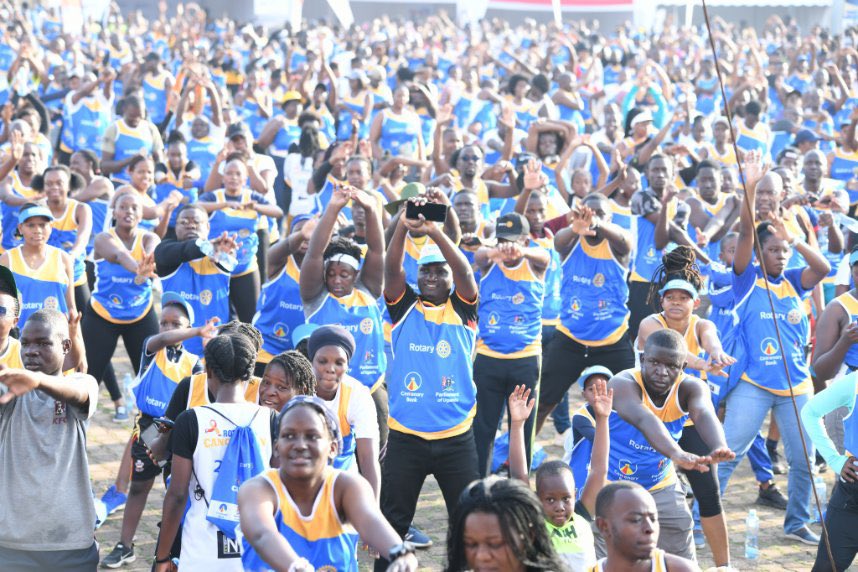 RotariansSACCO's tweet photo. At the helm of service, health, we joined Rotary in their Rotary Cancer program at Kololo ceremonial grounds for #RotaryCancerRun2023.                                   Our beloved Chairman, CEO and support at the SACCO run for Hope to

#YourRotarySACCO | #RotarySaccoCares https://t.co/1YYxX3v0Aj