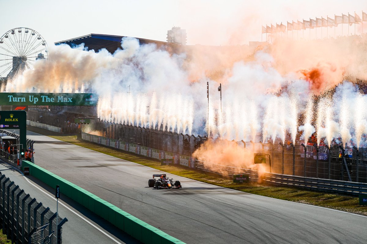 Şöyle bir ortamda Vettel'in rekorunu egale edecek...