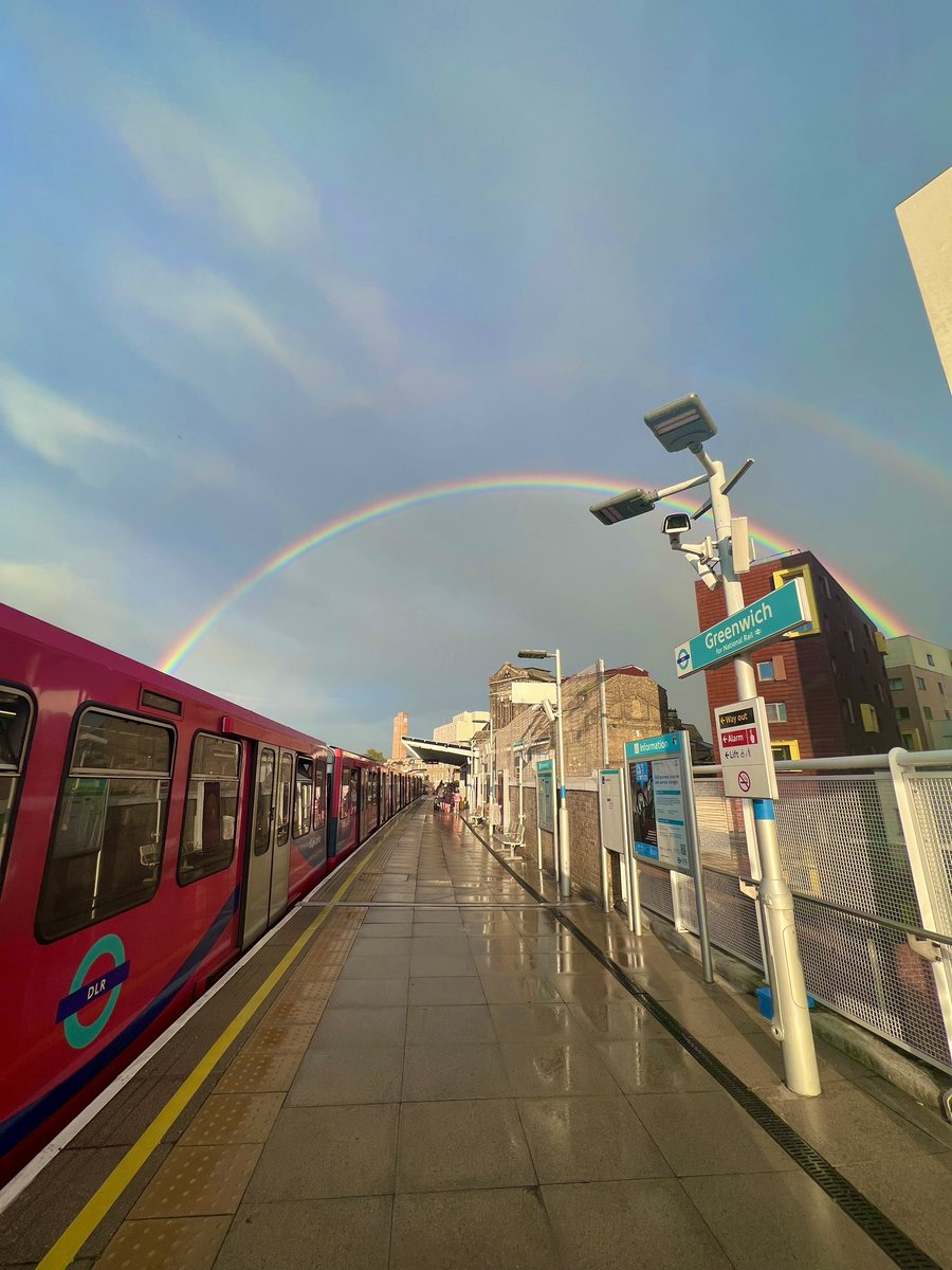 #Rainbow action in #Greenwich last evening @VisitGreenwich @TfL #DLR