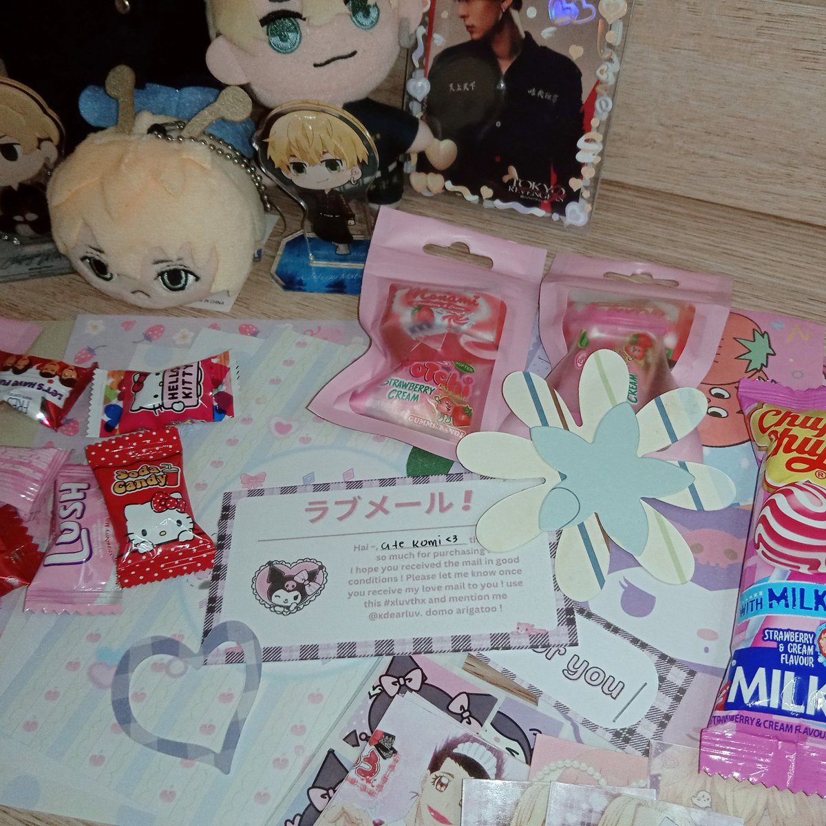 heartsfuyu's tweet photo. ㅤㅤㅤ  
ㅤㅤㅤ   「 † #fu_mails！」
ㅤㅤㅤㅤㅤㅤㅤ  ✰ 
ㅤㅤ   ✫・゜ #xluvthx

💌 : finally, emma 6baji haver <3333 thank u for bringing these pretty pocas home, @xdearluv ! salamat din sa freebies na may kaunting pocas hehe. ‘til our next one po~ https://t.co/PAxgwMoAfn