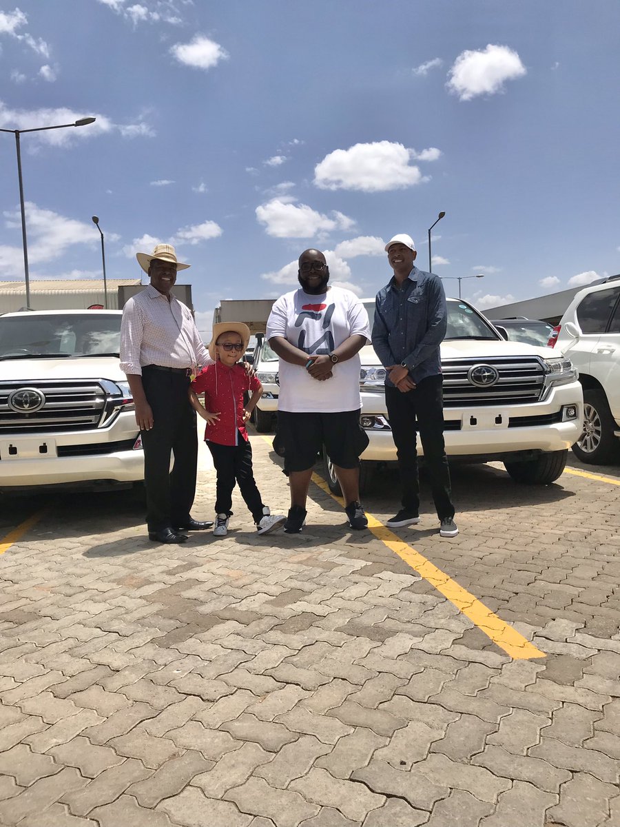 SpiceFMKE's tweet photo. Need help choosing the right car?
Bring the whole family! ♥️🙌
#AutomarkOpenDay #ItsTimeToSwitchUp https://t.co/GjYoR0iHZg