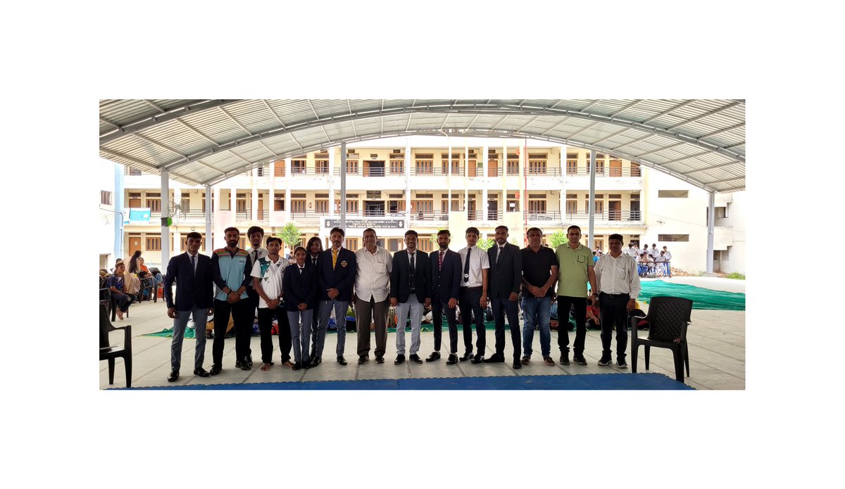 CHAMPIONFIGHTE6's tweet photo. S G F I Karate Game Patan District 2023
Girl's & Boys Selected Gujarat State S G F I GAME
#karate #martialarts #schoolgame #district #sports #athlete #FitnessMotivation #SalaarTrailer https://t.co/dx7nDr7Pkg