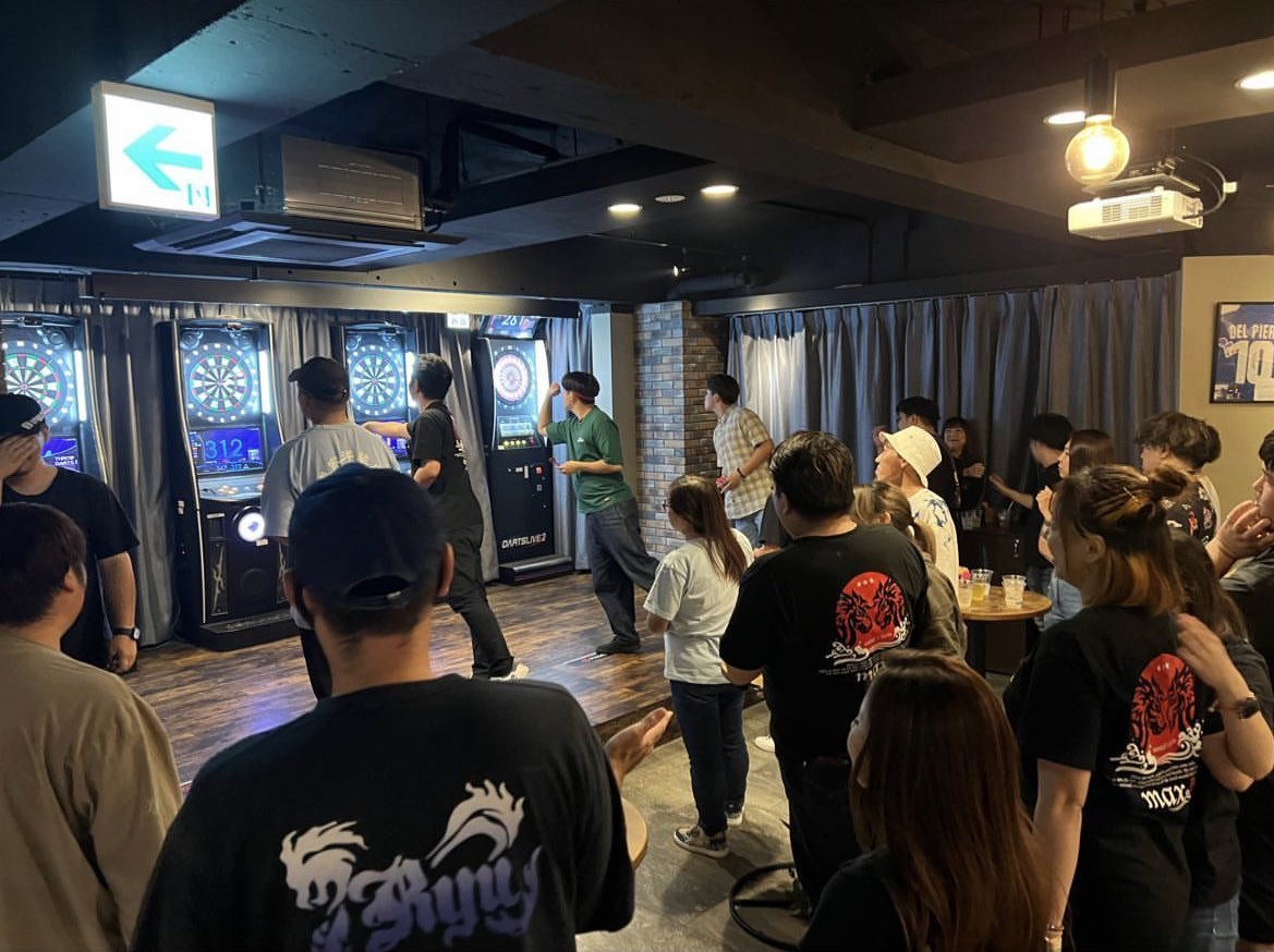 ADiningbar's tweet photo. ACOUTEハウストーナメント🎯
決勝トーナメント始まりました📣✊🏻 https://t.co/G6EfygQlqL