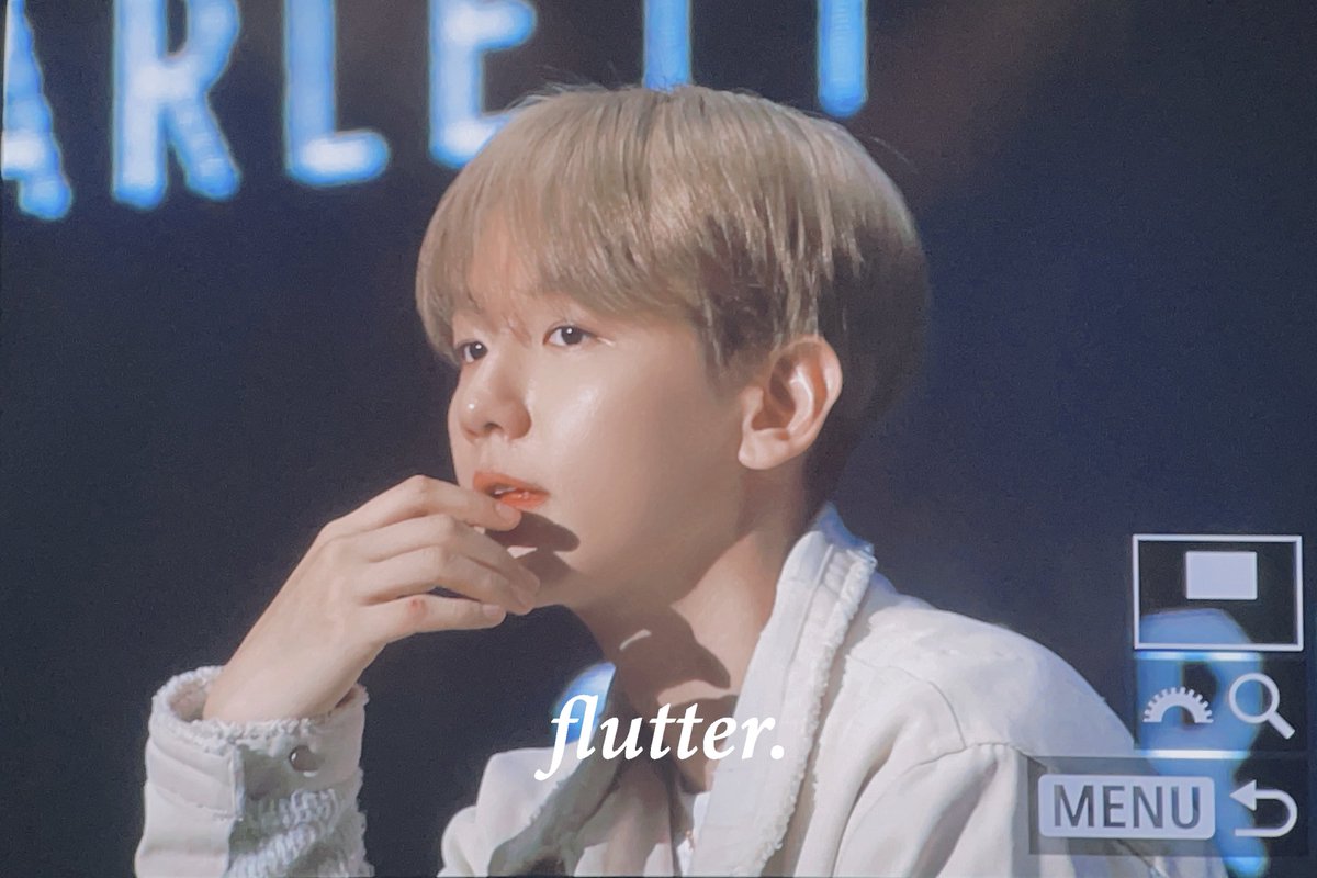 230827 백현
ㅈㄴ기엽다.. 
#백현 #BAEKHYUN
<a href="/B_hundred_Hyun/">Baekhyun_EXO</a>