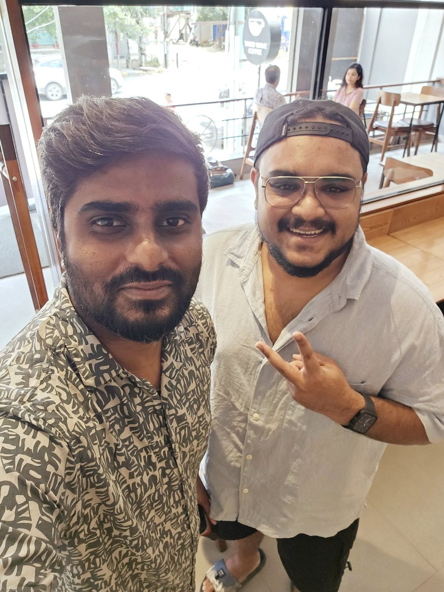 What does Airbnb, Pinterest, Linear and <a href="/olvyhq/">Olvy</a> have in common? 

Ans: Founders were hardcore designers and you can see it reflects in their product. 

Was wonderful catching up with you <a href="/iamarnob6543/">Arnob Dada</a> over breakfast and learning from your journey.