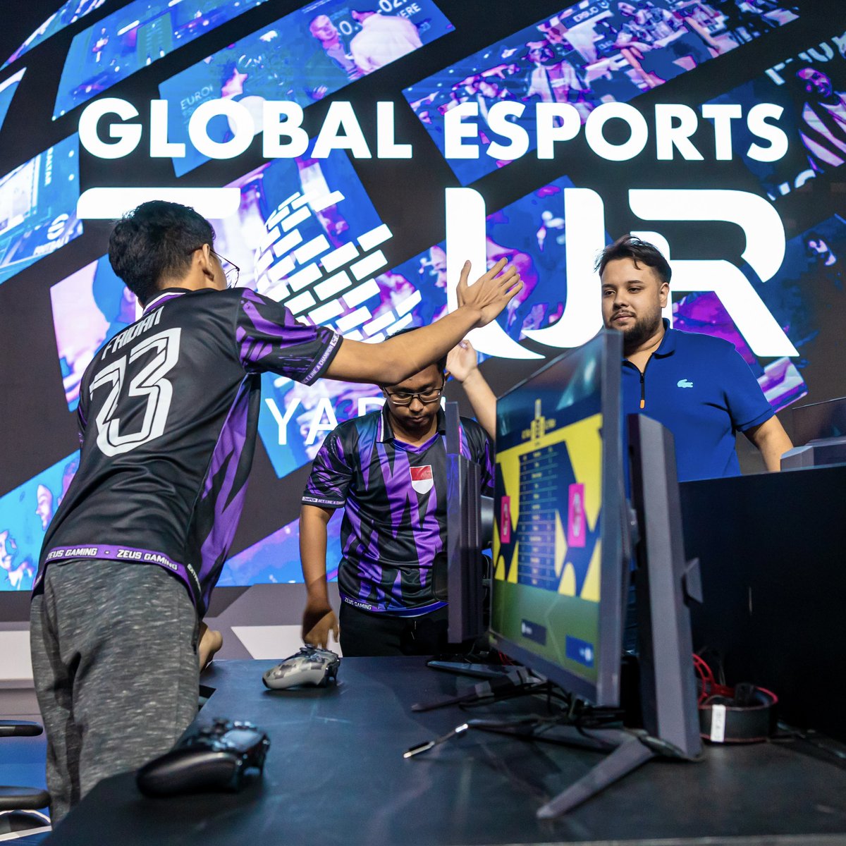 GE_Federation's tweet photo. Kicking off #GETRiyadh with a bang—Day 1 is a wrap! Stay tuned for Day 2. 🇸🇦🔥⚽️ #worldconnected #esports #GET23 https://t.co/ZW40g5AGUO