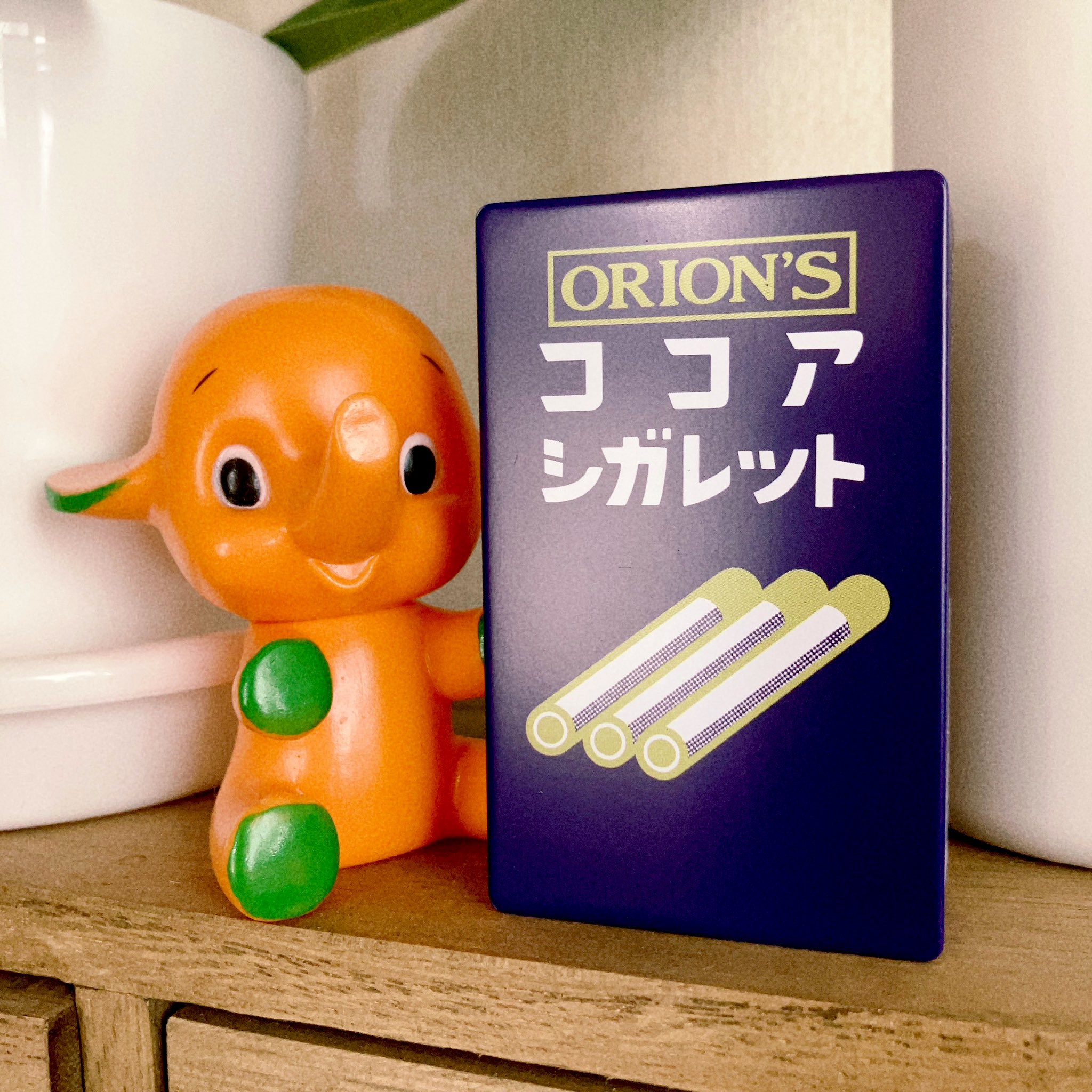 ココアシガレットの箱 Amazon.co.jp: オリオン ココア シガレット 1箱30個入 × 3箱（計