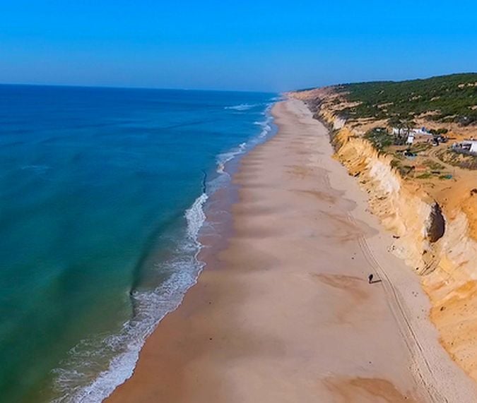 La Aldea de El Rocío, la Playa de Matalascañas o una buena parte del Parque Nacional de Doñana forman parte del término municipal de Almonte, ¡y todavía hay mucho más por ver y hacer!
Más información 👉 buff.ly/44bryqo
#almonte #matalascanas #ElRocio #Donana
<a href="/Ayto_Almonte/">Ayuntamiento de Almonte</a>