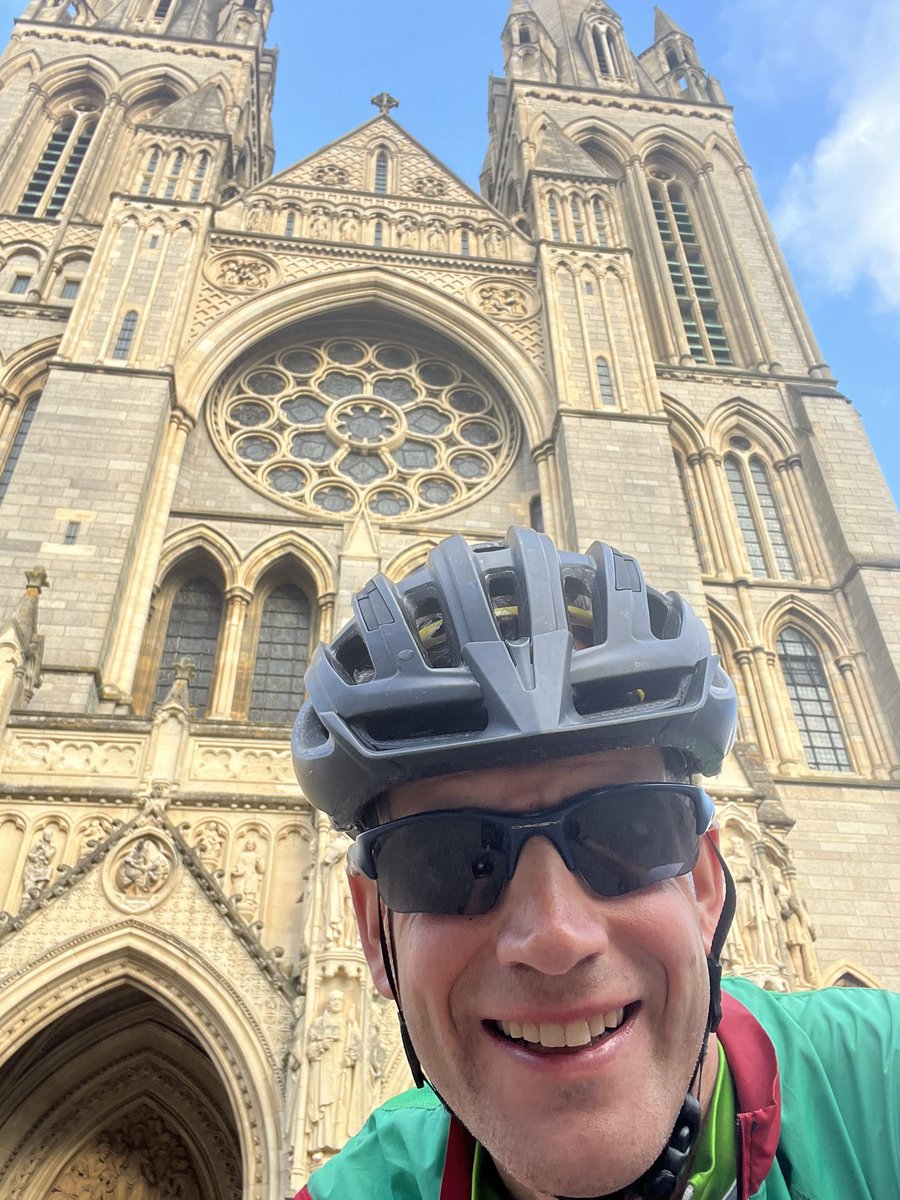 runningrobcase's tweet photo. Tonight ride to Truro yesterday but a really walk welcome when we got there @CathedralsCycle @TruroCathedral https://t.co/VkUtrwx40T
