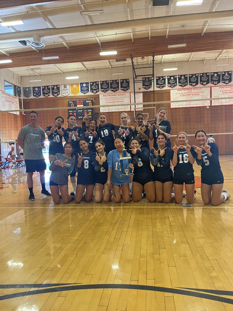 CV Girls Volleyball tweet media