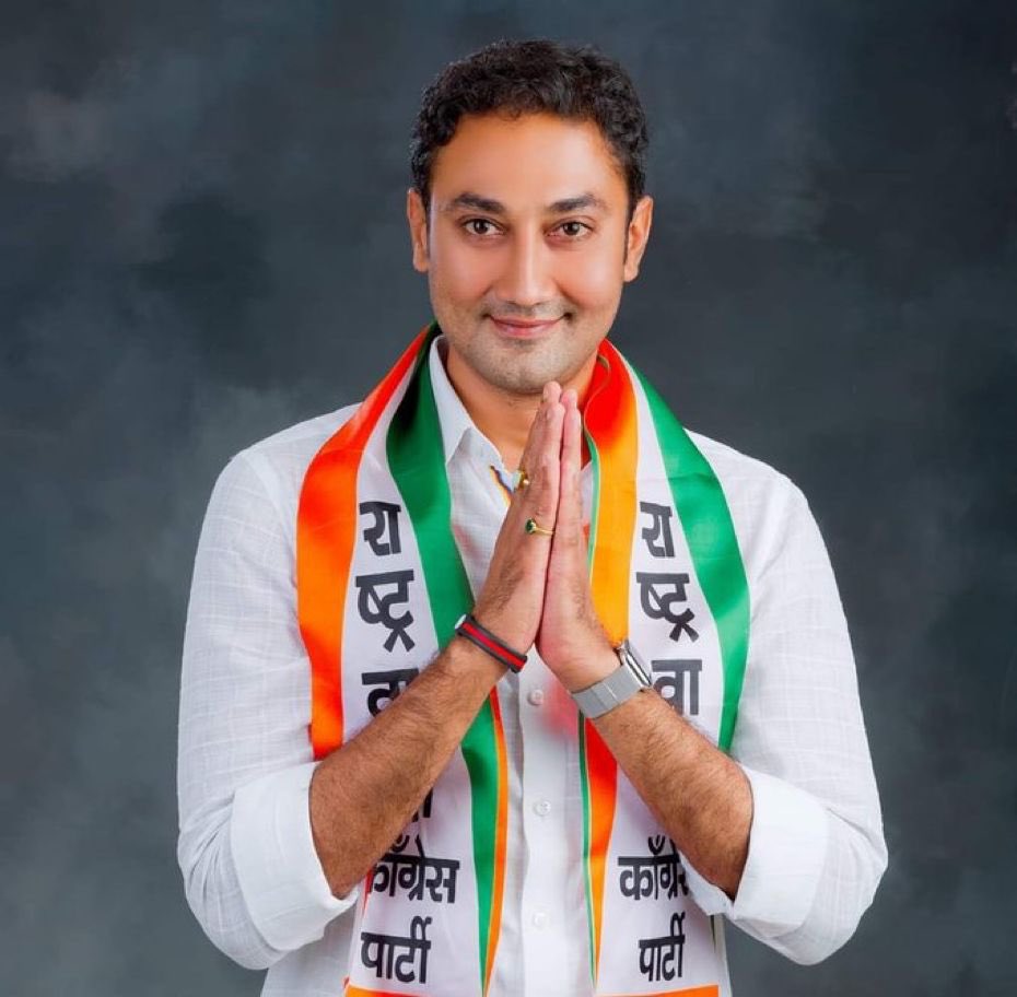 Awhadspeaks's tweet photo. माझा बंधू तुल्य सहकारी सत्ते साठी विचारधारा न सोडणारा संदीप क्षीरसागर ह्याला वाढदिवसाच्या शुभेच्छा 
संदीप तुझ्या आजीला केशरकाकूना तुझी कर्तव्य कठोर भूमिका नक्कीच स्वर्गात ही खूप आनंद झाला असेल https://t.co/ICkWOTV0uW