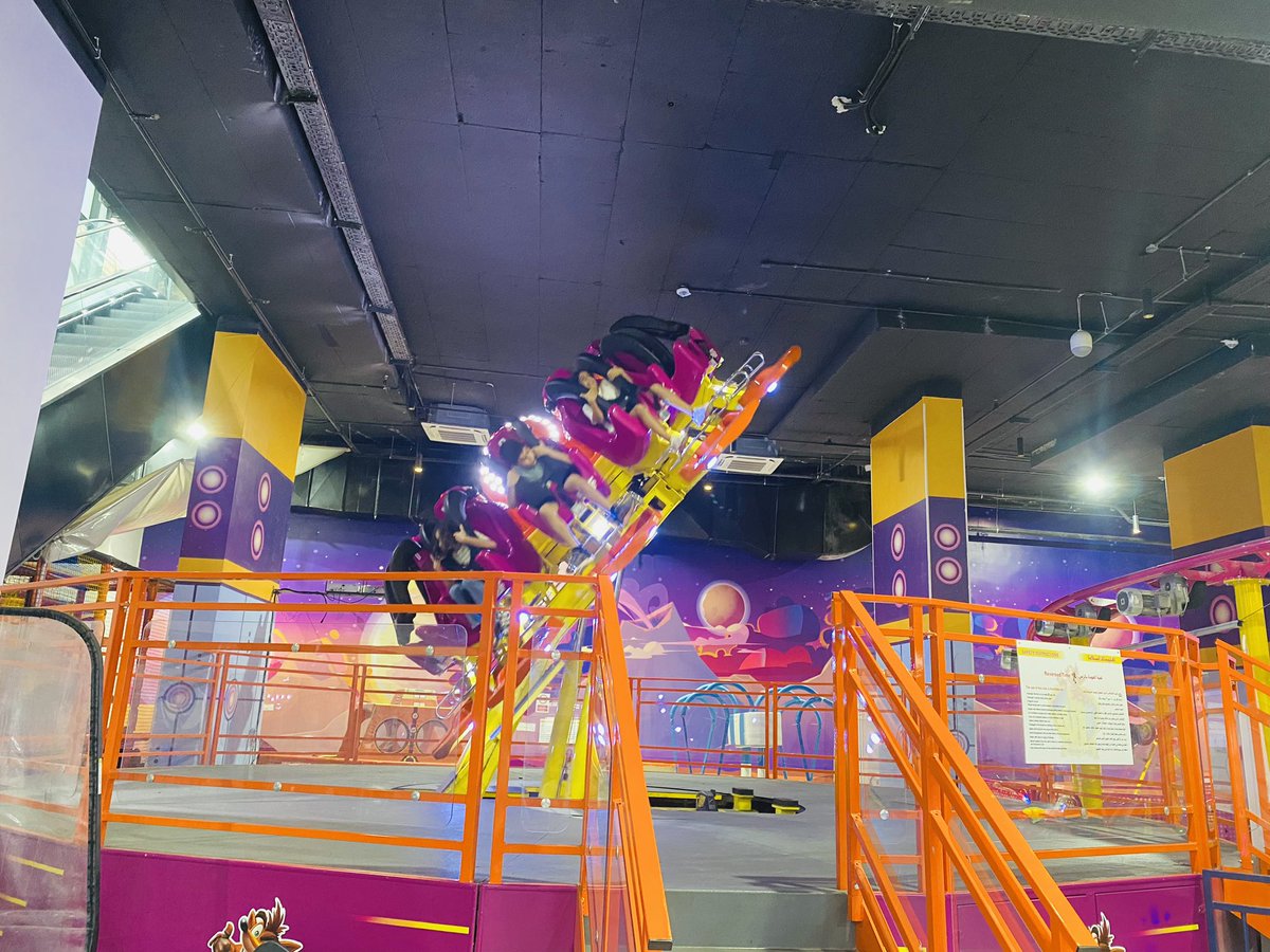 CoastersWide's tweet photo. Wonderland is a FEC in Ramallah, Palestine. The amusement centre is home to a custom built SBF Visa Spinner that circles obstacles and other rides. It’s a fun ride, so much better than the usual SBF figure 8 spinner. #WWCOnTour #Palestine #RollerCoaster #AmusementPark #CredLife https://t.co/6RuoVqxxkv