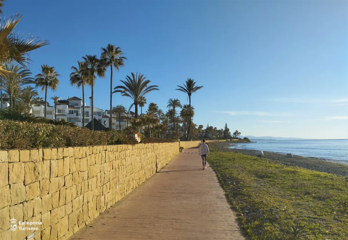 EsteponaTurAyto's tweet photo. Comenzar el día con un paseo por la #SendaLitoral de #Estepona no tiene precio 🌞 Starting the day with a walk along the #litoralpath in #Estepona is priceless 🌊
https://t.co/edHN1tmoRk
#BuenosDiasMundo #goodmorningworld #FelizDomingo #happysunday #paseos #walks #Sendas #paths https://t.co/blgdnXNqzs