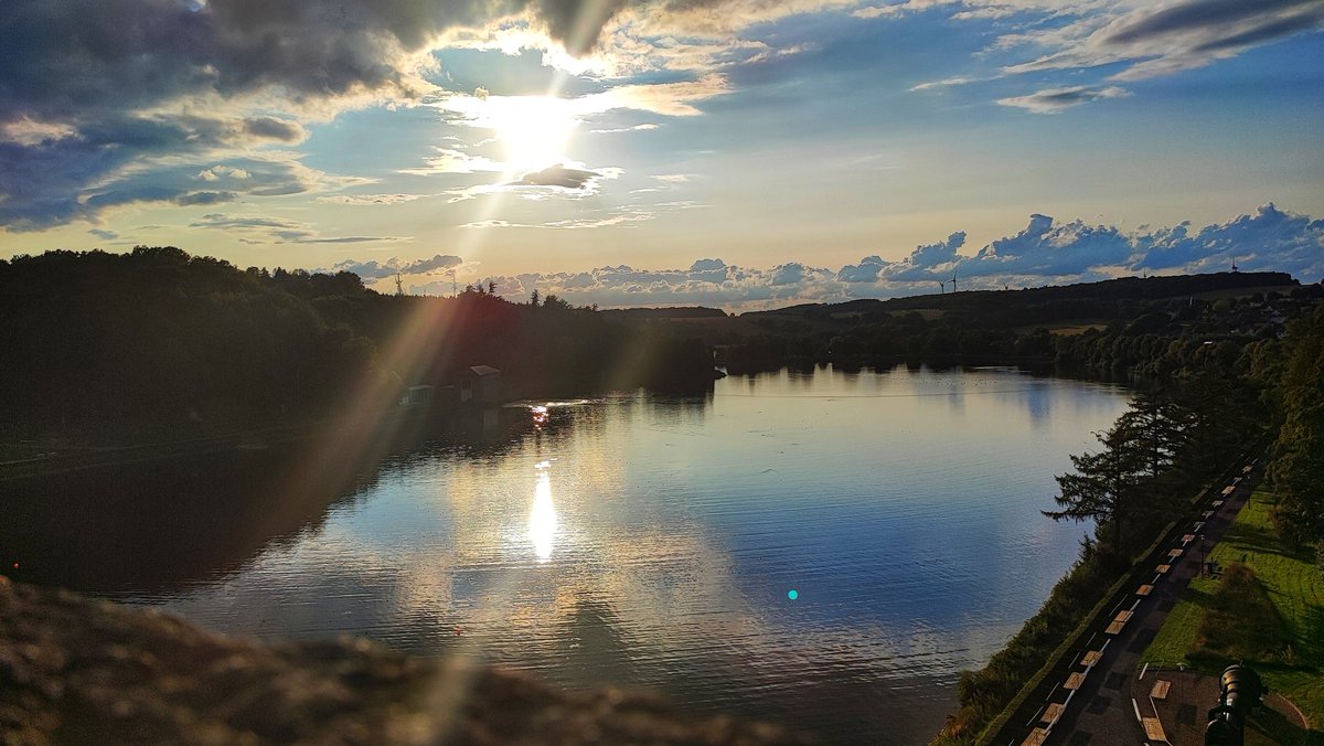 Fernseh 🌊🏝️
Gestern am Möhnesee...in die Ferne geschaut und in Gedanken auf der schönsten Insel der Welt ☀️🏝️🌊 Gran Canaria