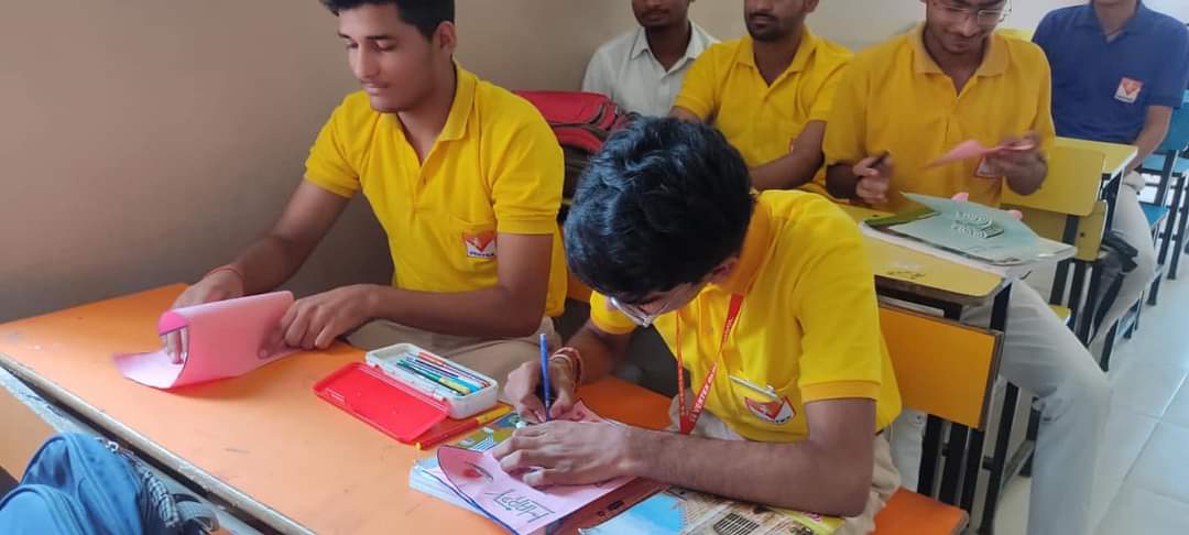the_aditya77's tweet photo. It was great to participate in yesterday's Super Saturday event in my school #VertexGlobalSchool
#ChauriChaura #SardarNagar #MySchool #VGS #Gorakhpur #UP53 #ElvishYadav #MyFame #Systumm #Usyk https://t.co/hSubfnY5cs
