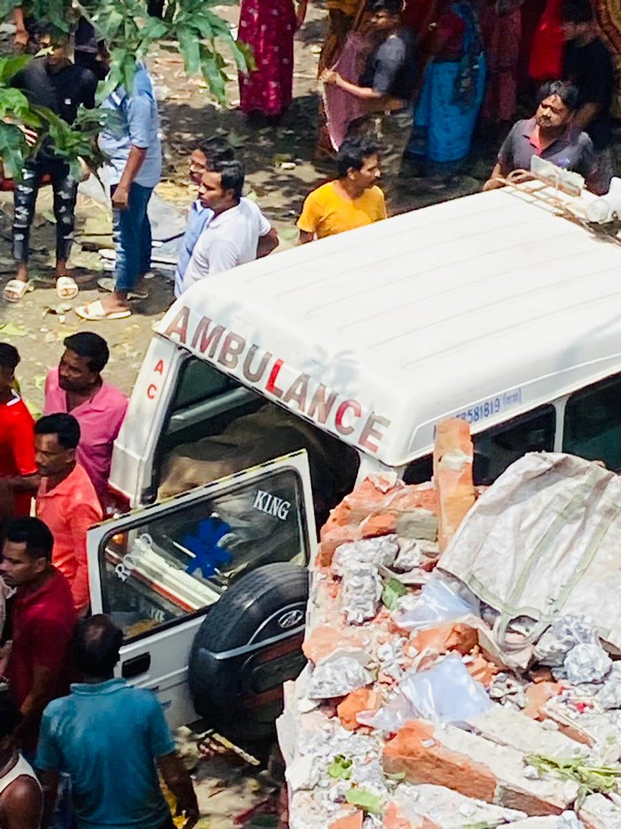 SuvenduWB's tweet photo. Another day another explosion in WB.
This time it's in Duttapukur; North 24 Parganas.
The dead bodies are still being counted, most probably would surpass 10.

After the explosion in a bomb-making unit operated by TMC's Bhanu Bag at Khadikul village; Egra; Purba Medinipur, on May 16th, which claimed a dozen lives; the WB Govt made big claims about regulating the firecrackers industry.
They stated that it would be ensured that such illegal factories do not exist any more and the state Cabinet decided to set up "Clusters for manufacturing green firecrackers" and formed a committee headed by Chief Secretary Shri Hari Krishna Dwivedi (IAS) to look into the matter.

It seems that it was merely a publicity stunt to diffuse the tension & public outrage at that time. WB Govt being WB Govt have been dragging their feet on the issue and haven't made any progress leave alone surveillance.

They won't take any action this time either and wait patiently for the media attention to die down. The interests of the TMC party are aligned with these illegal explosive manufacturing units. Any regulation or monitoring won't be tolerated by the TMC goons.