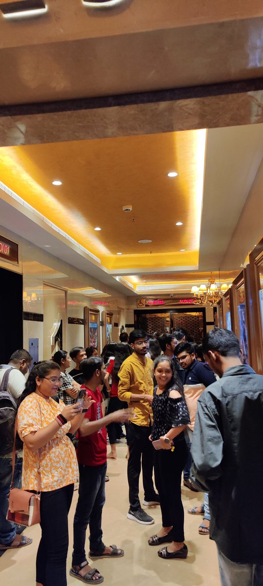 niravbhatt1110's tweet photo. @_PVRCinemas 
It's 12:37 and movie time is 12:35 still didn't get entry is this the management pvr having
Totel fail https://t.co/kmEyIUOSH6