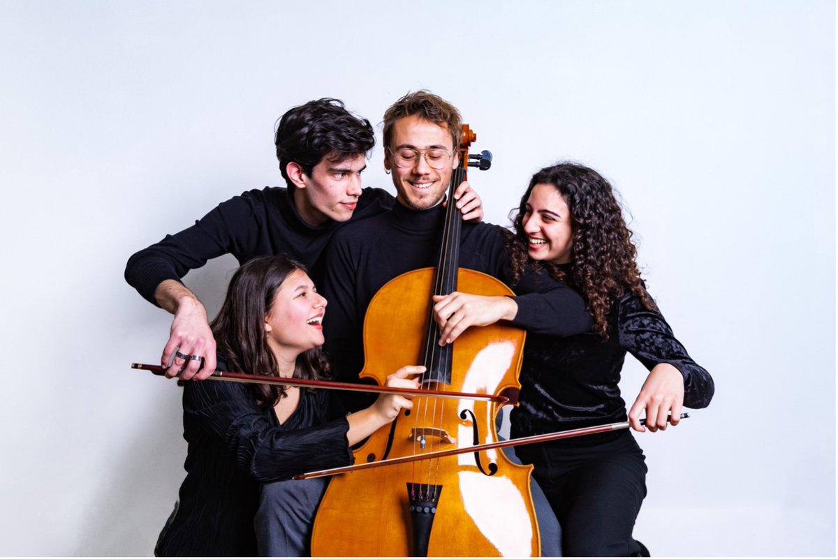 Het Dudok Architectuur Centrum in samenwerking met Festival Wonderfeel brengen monumenten tot leven met verhalen, (licht)kunst en muziek tijdens de Open Monumentendagen. Bekijk de website voor programma en locaties:  dudokarchitectuurcentrum.nl/onderdeel/spec… #omd2023 #openmonumentendag #hilversum