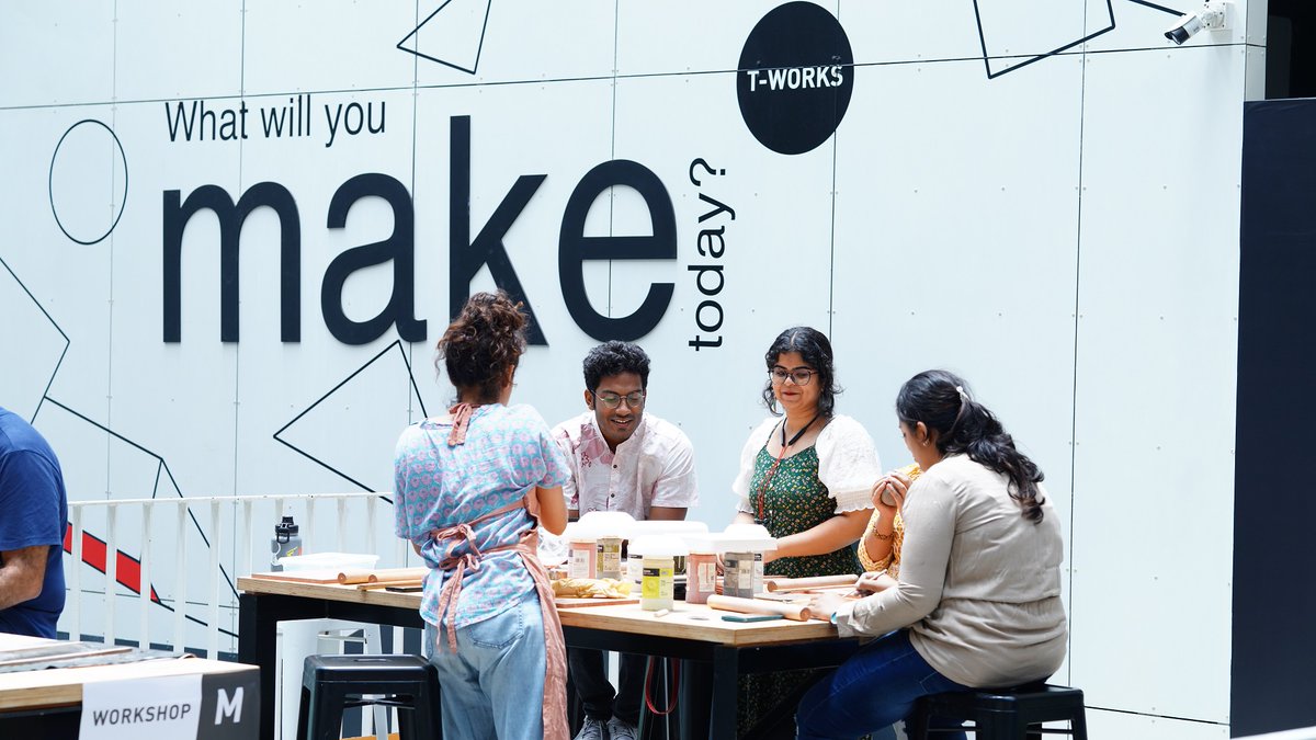 TWorksHyd's tweet photo. Artists, makers & creators from across Hyderabad are making it an action-filled day at #TWorks on "Make It! Sunday" - a full day of workshops, learning, networking and fun!
Stay tuned for more updates...
#buildattworks #makeitsunday #hyderabadartists #beyondhyderabad https://t.co/xS6lsl49k7