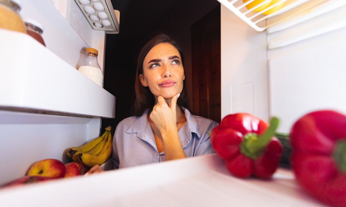 Cómo conservar los pimientos, cebollas y tomates por más tiempo en la nevera - profesionalespanama.net/Salud-y-Bienes…