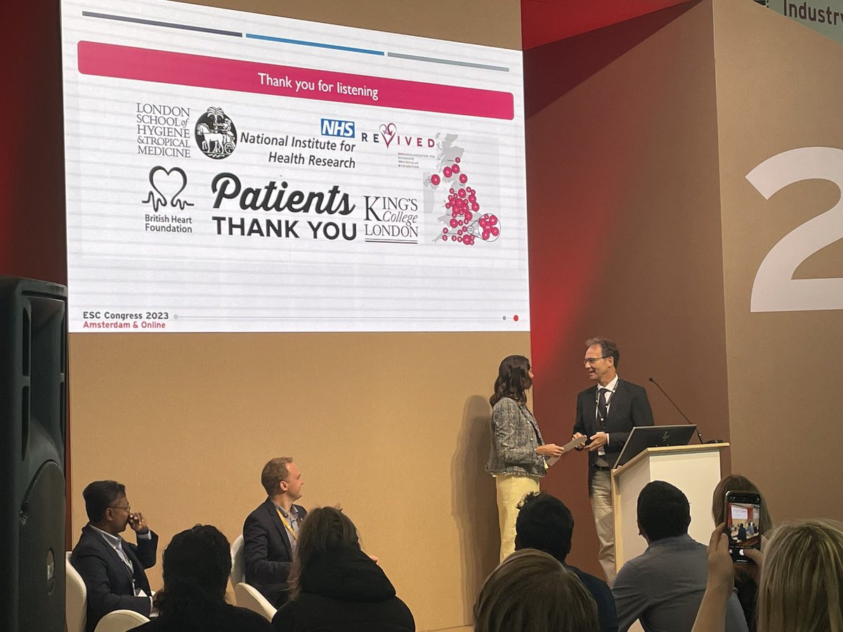 Congrats to @hollymorgs who won an award for one of the best abstracts the #ESCCongress for her work on scar burden and arrhythmias in #REVIVED Truly a superstar!! 🎉🎉