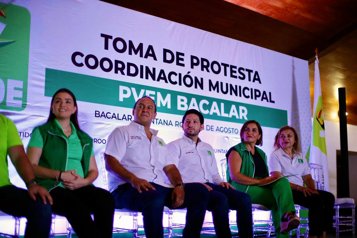 Toma de protesta de la Coordinación Municipal del PVEM en Bacalar, liderado por Oneyda Cuxin Irigoyen, a cargo de nuestro líder Estatal <a href="/RenanSanchez_/">Renán Sánchez Tajonar</a> sin duda harán un gran trabajo para seguir construyendo y fortaleciendo al <a href="/quintanaroopvem/">Partido Verde en Quintana Roo</a>
