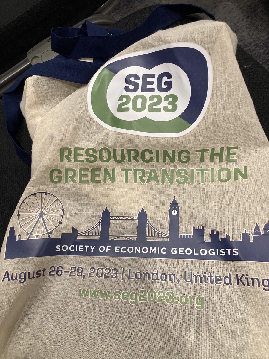 Excited to be at the @SocietyEconGeol conference in London this week. An amazing ESG workshop yesterday and talking on the Green Transition and presenting our @CrcMinex research for the next few days. Come say hi if you are here too!!!