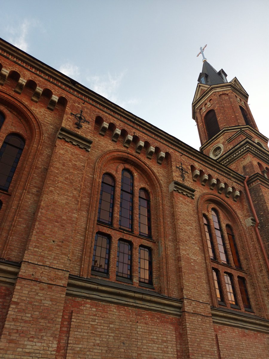 andrushaskk tweet media