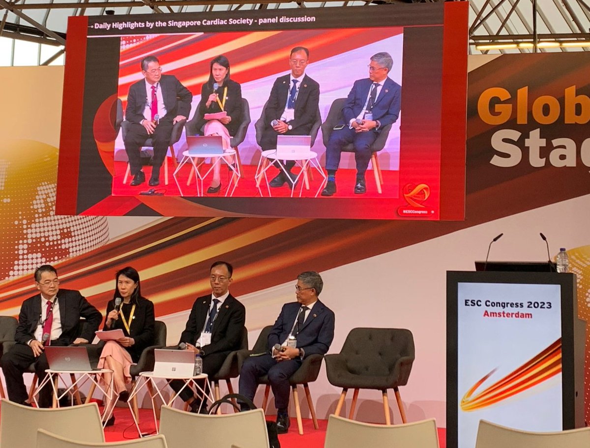 ToonWeiLim's tweet image. Great fun to be in the @SingCardiacSoc Daily Highlights Session again at the @escardio  #ESCCongress with Drs @inghaanMD, David Foo and Aaron Wong. As usual learnt a lot from my co-panelists! Great to see friends at this early Sunday morning slot @PinakinVParekh @docsaket