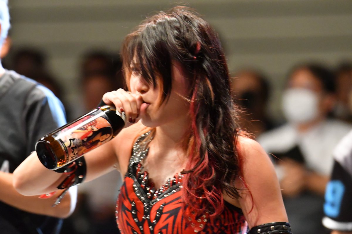syutom4's tweet photo. 8.26スターダム
名古屋国際会議場大会
キクゥ〜!
#STARDOM
#スターダム
#林下詩美
#utami https://t.co/WYm5axnzD3