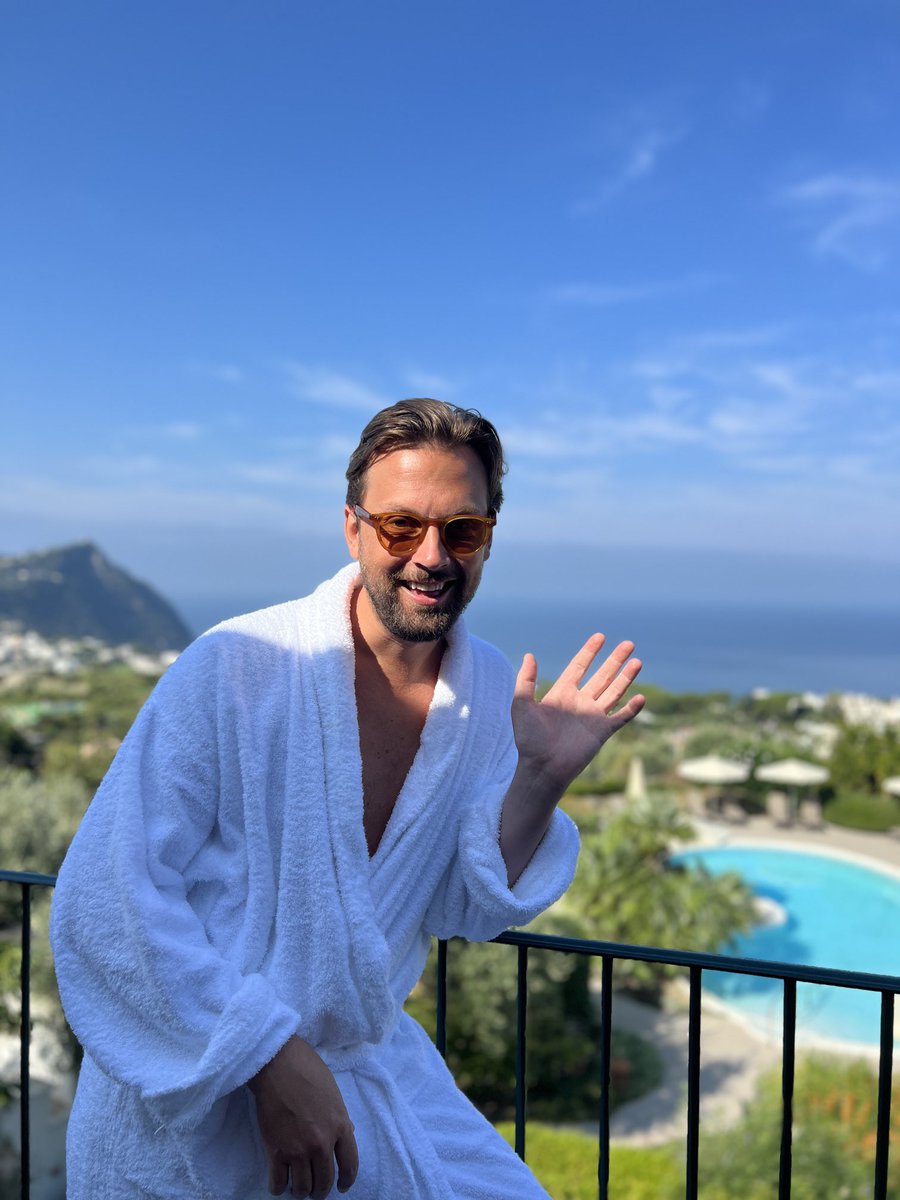 Axel Karlsson tweet media