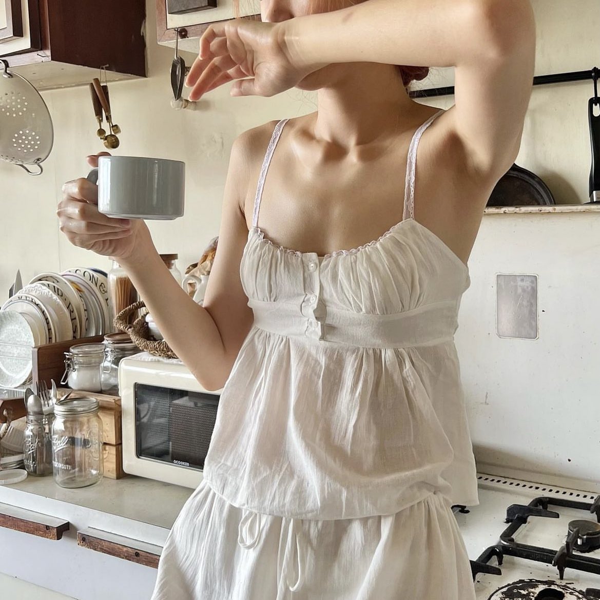 ifeelsopeach's tweet photo. in my white dress 🍞 เสื้อผ้าโทนสีขาวของ sleepy murphy น่ารักที่สุด T-T 🌟🥛 https://t.co/nQcmyTXYdg