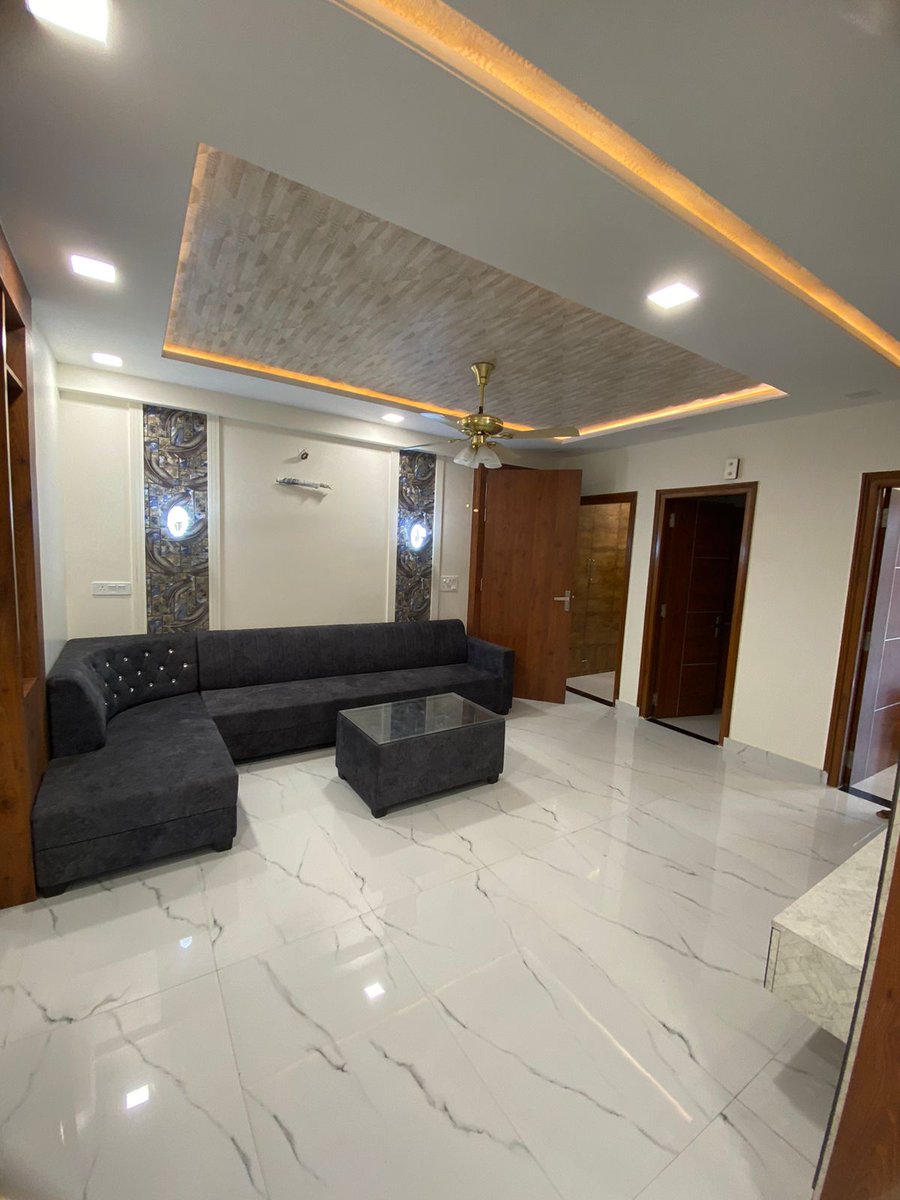 anjali42870's tweet image. 4 Bhk Luxurious Home For Sale at Gandhi path west Vaishali Nagar  location jda approved in jaipur, ready to move in, 90% bank loan. Call For More info +91 9983955007 #propertyinjaipur #4bhkflatforsale #4bhk #4bhkflats #4bhkapartment #4bhkapartments #4bhkflat #4bhkflatsforsale