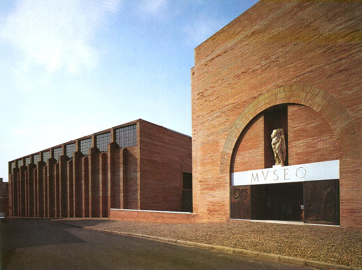 Museo de Arte Romano de Mérida, inaugurado en 1986. Rafael Moneo.