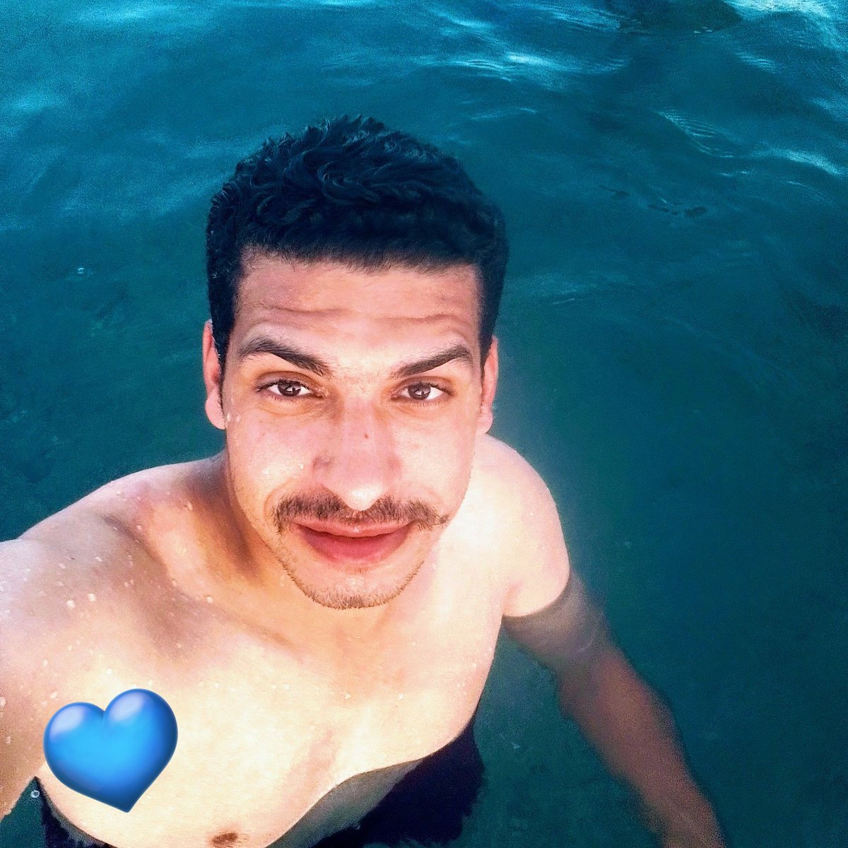 #صورة_ملف_شخصي_جديدة
صورة من شاطئ البحر الأحمر ❤🌊🏊‍♀️⛱️