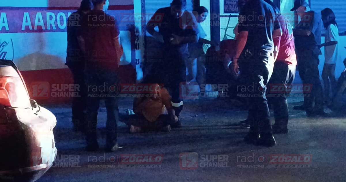 Radio_Zocalo's tweet image. Alteraba mujer intoxicada el tráfico en Acoros
tinyurl.com/2d6ybu5y
#Acoros #PiedrasNegras #MujerIntoxicada