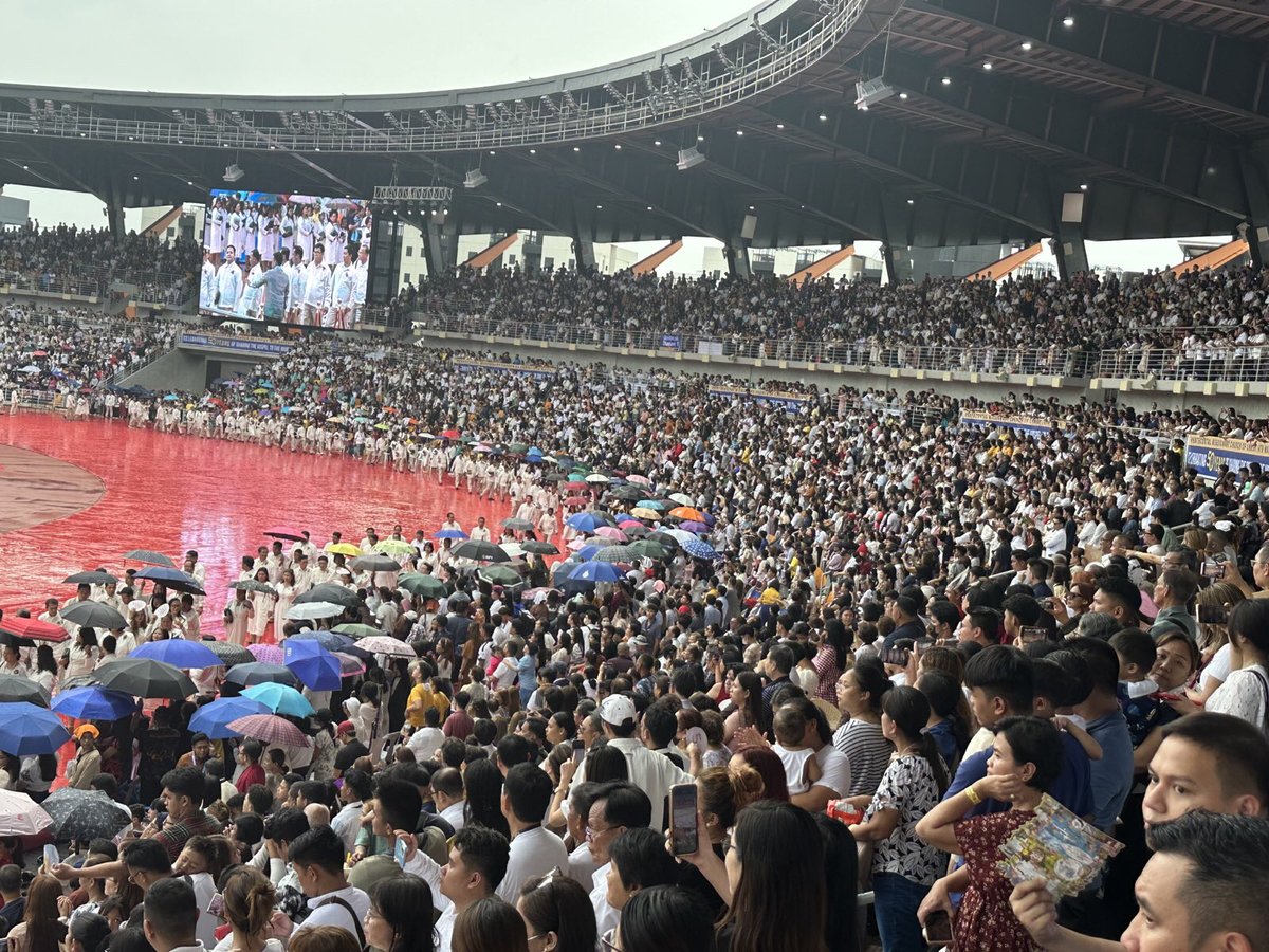 rapplerdotcom's tweet photo. According to #PMCC4W, over 20,000 attendees are present today at the New Clark City Athletics Stadium to commemorate the five decade milestone of the church.
#PMCC4W50thAnniversary
#50YearsOfApostolicLeadership #GratefulFor50Years #PMCCat50 #BrandRap https://t.co/HVSvKEd269