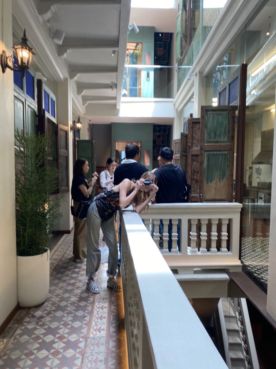 pingmantana's tweet photo. แมวกำลังสำรวจอะไรซักอย่าง
#groundplay #groundcontrolth https://t.co/8yJL6SKroe