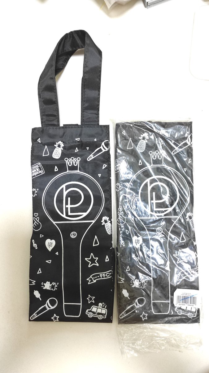 PPeckkii's tweet photo. เป๋าพลังแสงแห่งนุช555 ปล่อย1อันที่อยู่ในถุง 100บ.รส
#ตลาดนุช #ของสะสม702 
#เป๊กผลิตโชค #PeckPaLitChoke https://t.co/vZtPZCqrMT