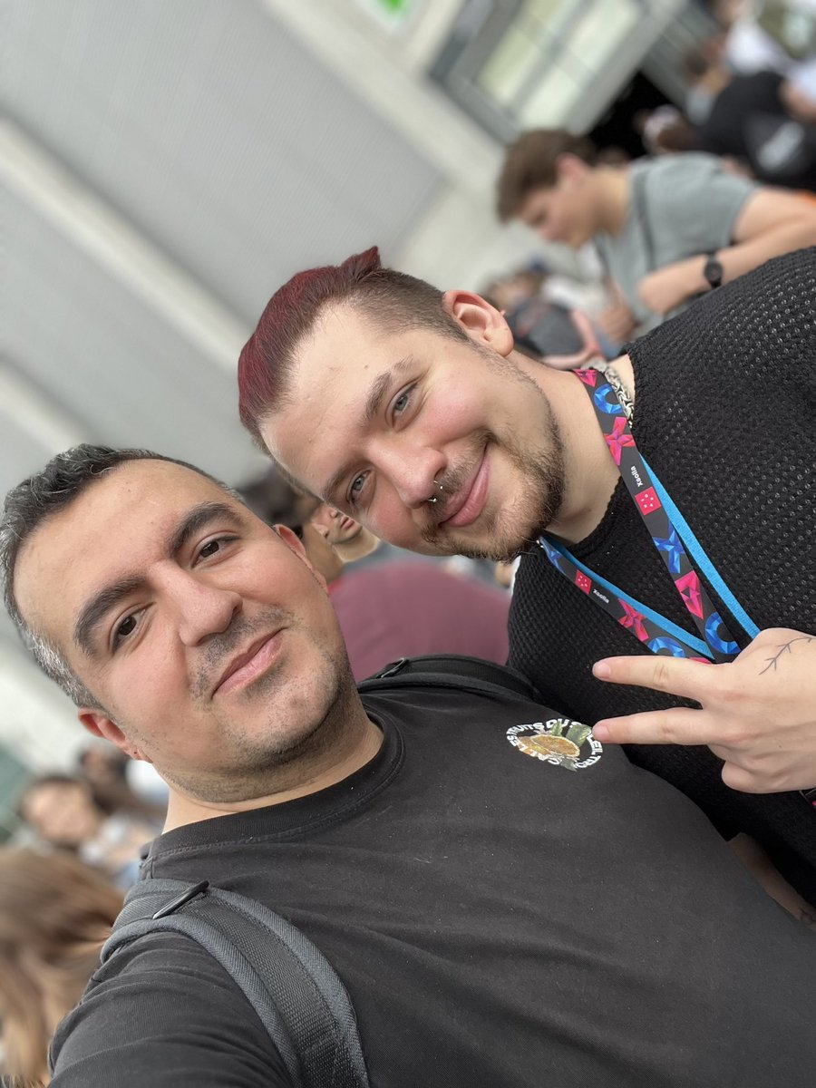 SmeggyTTV tweet picture