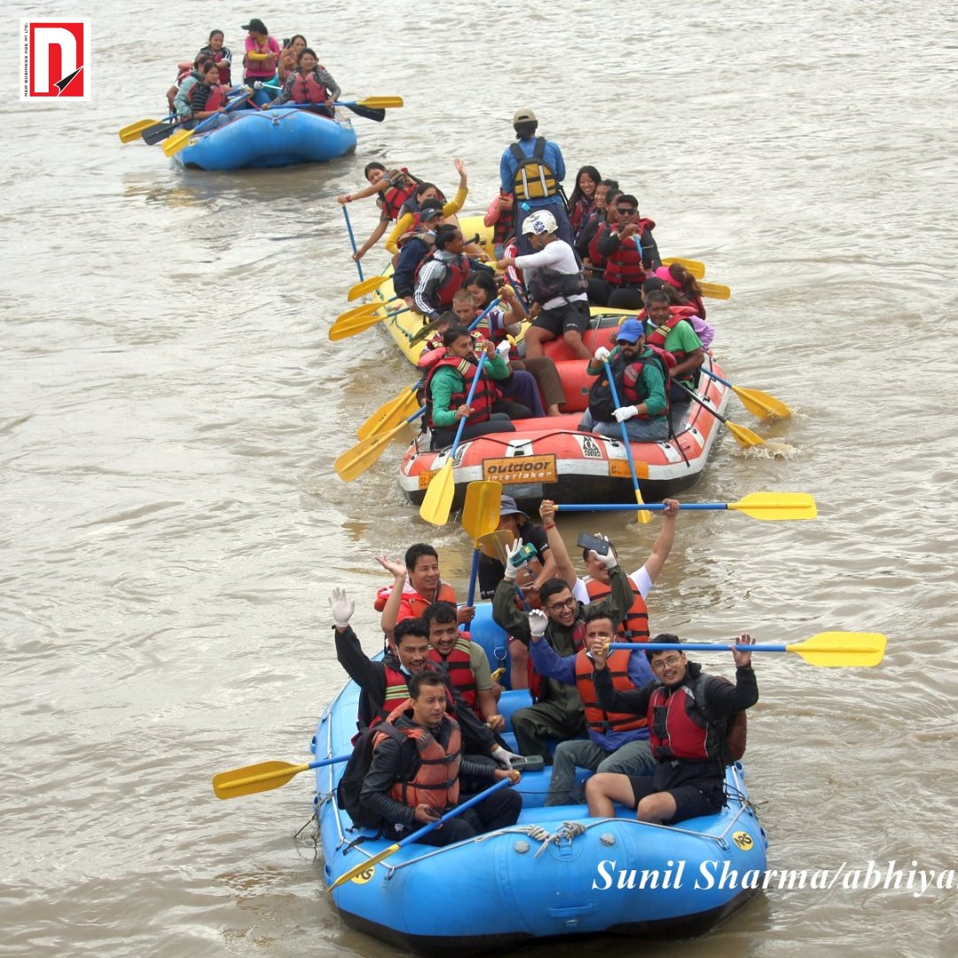 newbusinessage's tweet image. 🇳🇵🇳🇵Boat rides waters of Bagmati…🇳🇵🇳🇵

📸Photo: Sunil Sharma\ Aarthik Abhiyan📸📸
abhiyandaily.com/newscategory-d…

#RiverRush #RaftingExcursions #PaddlePower #RapidRiders #ExploreTheRapids #WildWaterJourney #RaftingThrills #NatureNautical #RaftingExplorers #RiverRapid #PaddleAndPlay