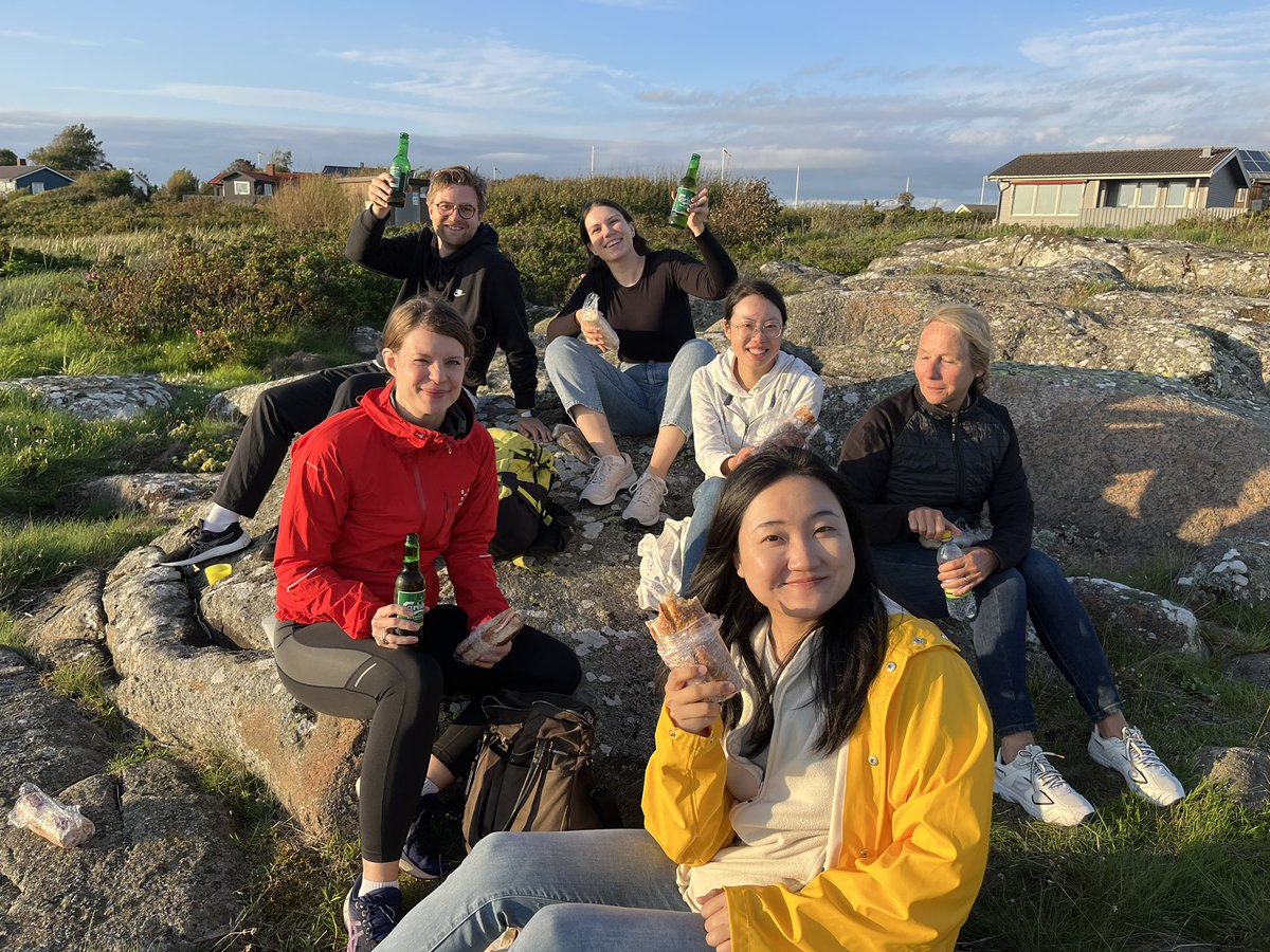 ElisabetStener's tweet photo. Kick off with my #REMgroup dream team in #Varberg #Apelviken, great #science and discussions about #PCOS #WomensHealth #developmentalprogramming #DoHAD #singlecellsequencing #endometrium #muscle #adiposetissue #immunefunction 👌🙌 https://t.co/1q6X73P1uD