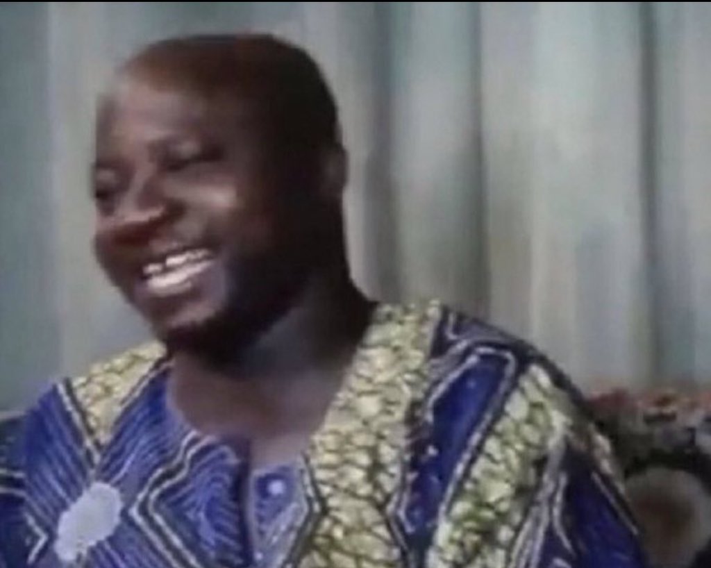bobstarrr_'s tweet photo. when i see Ipefinest on my screen:

IPELENG THE PRESENTER
#IpelengRSelepe https://t.co/4FvJ2wgGbs