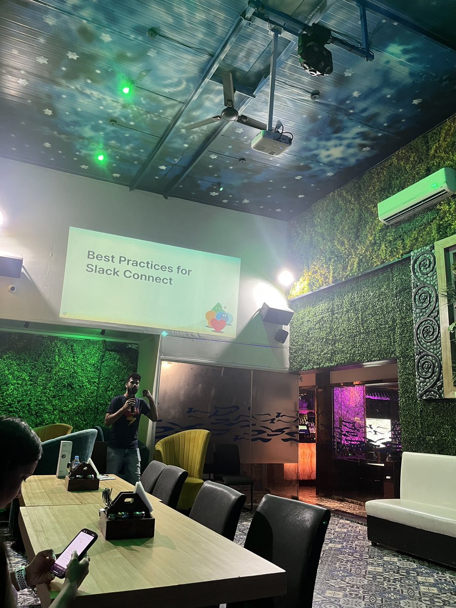 PriyaMa73925094's tweet image. Attending #slackcommunity event by @TrailblazerEsha @tarungupta051 

#slackcommunity
#trailblazer