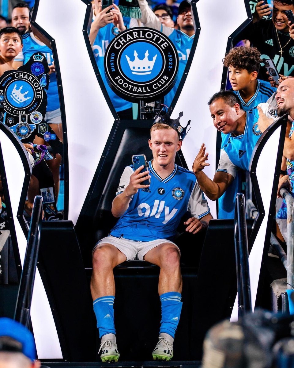 Created chances in the attacking third to help us seal the win against the defending MLS Cup Champions.

𝗠𝗮𝗻 𝗼𝗳 𝘁𝗵𝗲 𝗠𝗮𝘁𝗰𝗵 👑: <a href="/Swiderski97/">Karol Świderski</a>