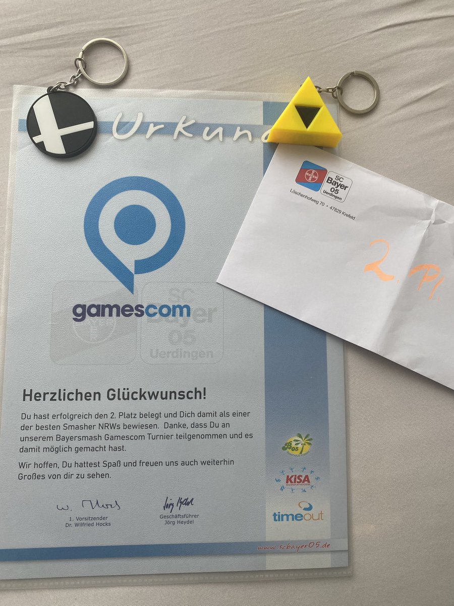 nsssbu's tweet photo. Got 2nd yesterday in Smash Ultimate Invitational by @ScbUerdingen  in Gamescom. 
GGs to everyone
Was very fun to play on the stage in front of the audience🏹🗡️🦁 https://t.co/oXWDlHf9ly