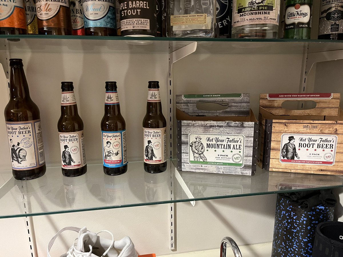smthompson19's tweet photo. @jessicaray0 Not Your Fathers in the original style bottle!!! Where did you find that? I haven’t seen those in several years! https://t.co/dynw6Q2jMf