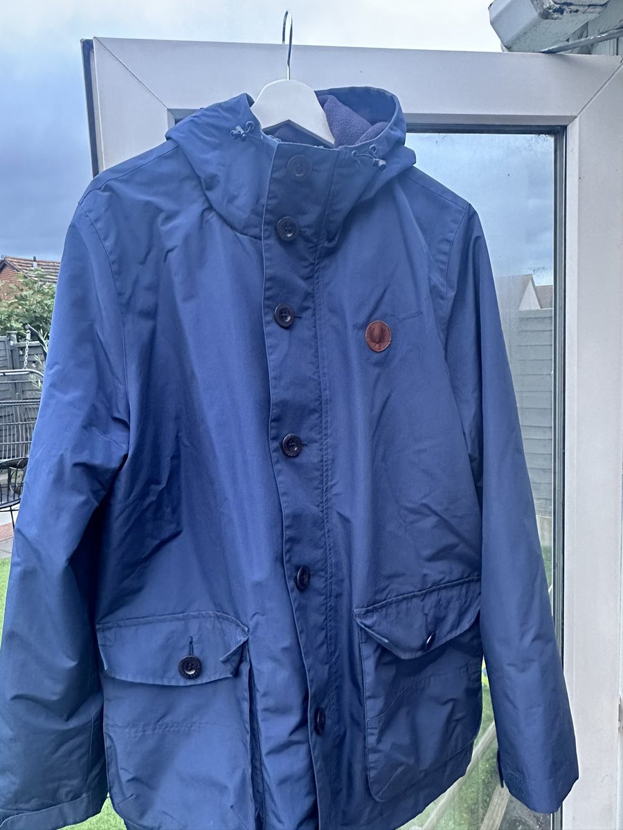 lee aplin tweet media